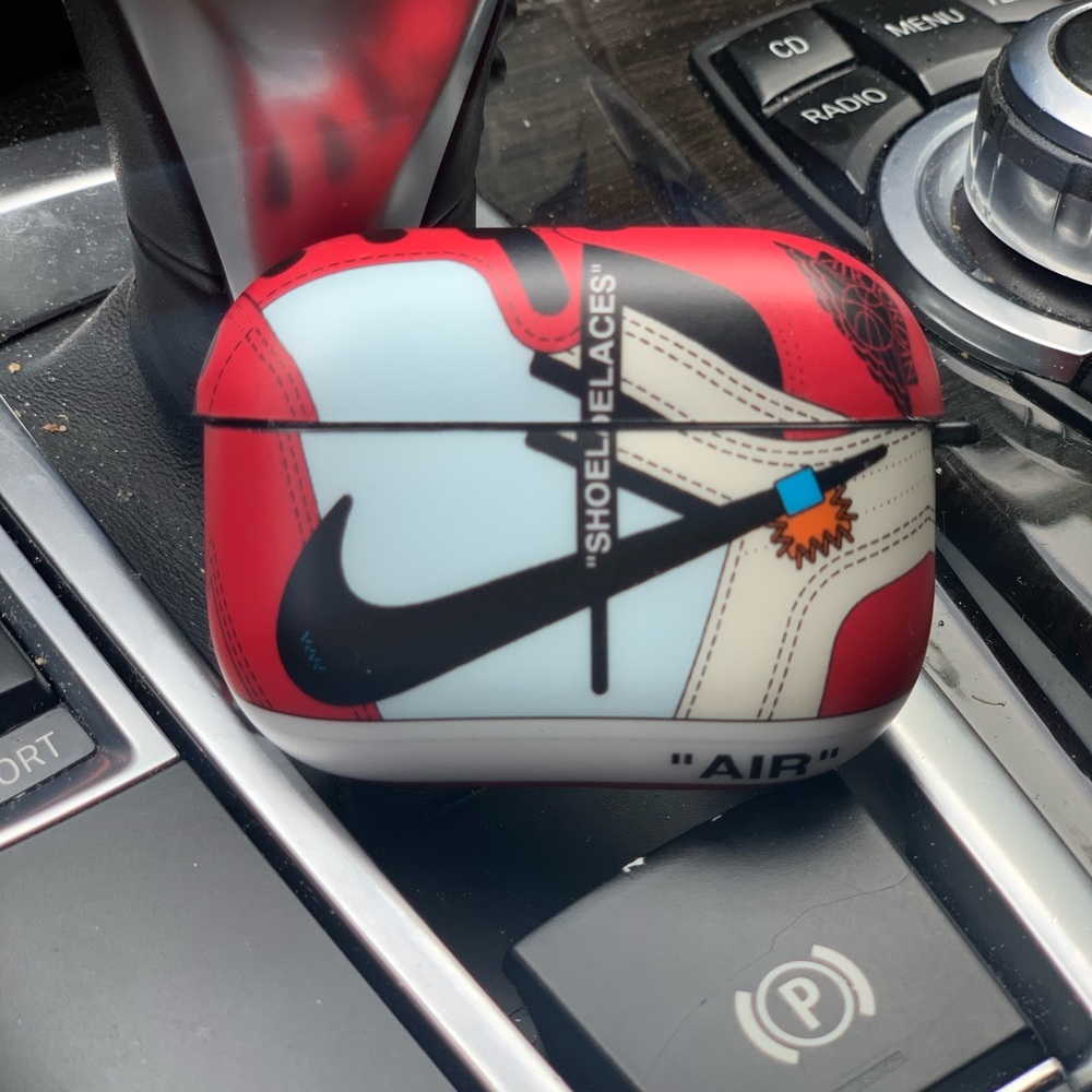 COPY - Nike Airpod Pro Case